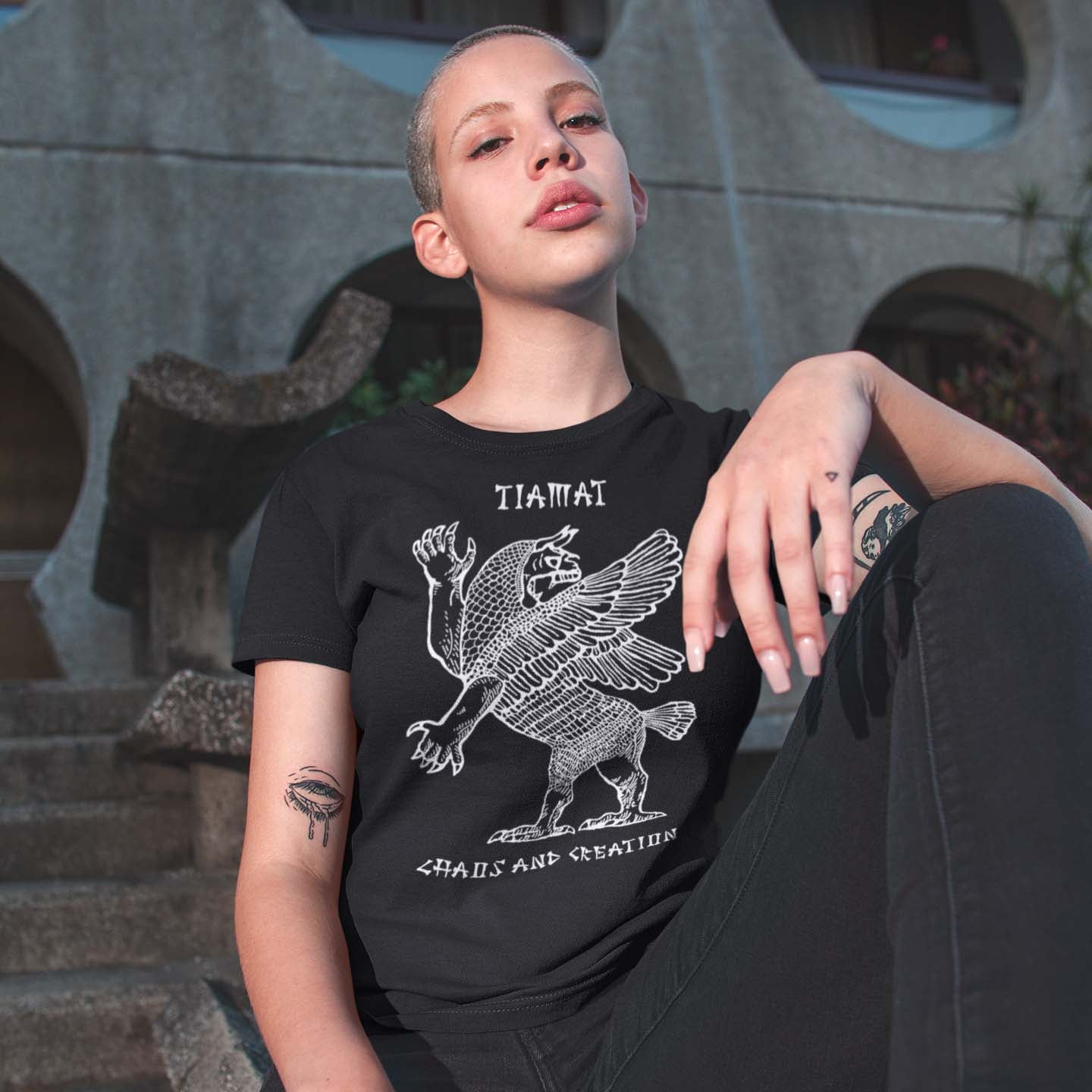 Tiamat Mythology: Chaos and Creation Goddess | Babylonian, Sumerian, Mesopotamian Mythology T-Shirt